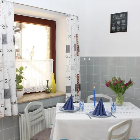 Haus Hahn Apartment *